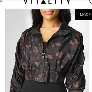 Balance Athletica/VITALITY Ethos Jacket (Cropped)